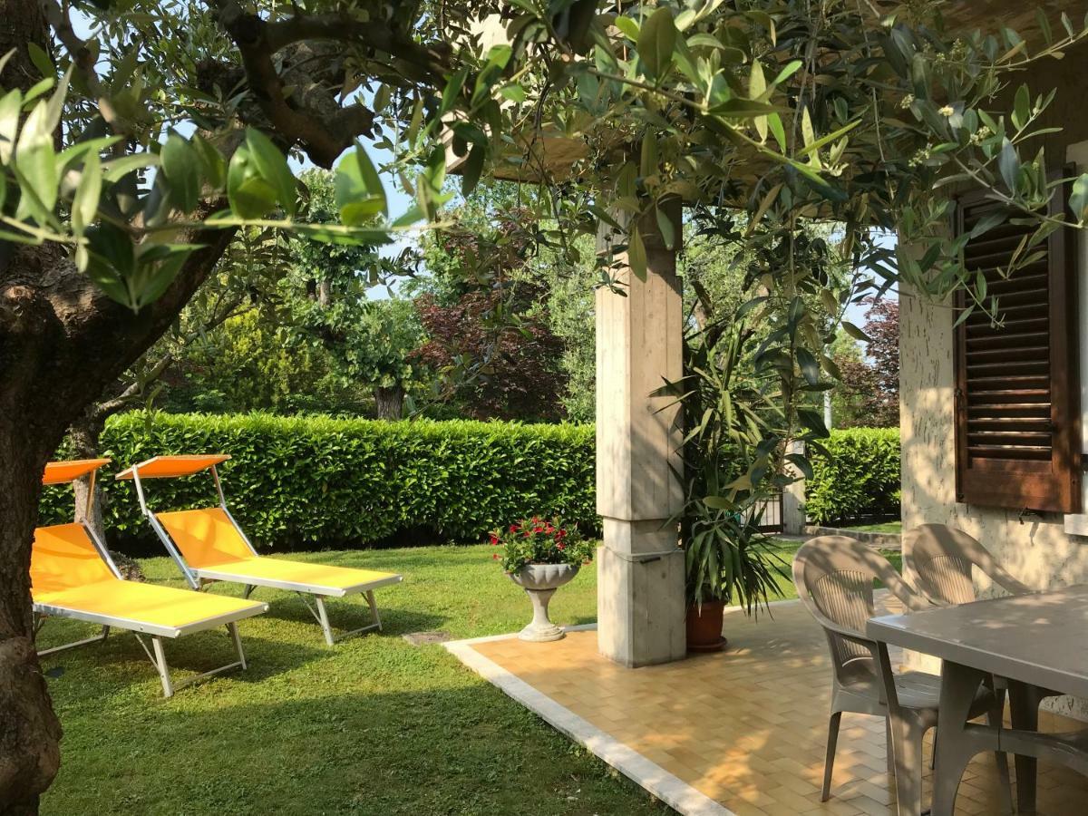 Casa Mary Due - Trilocale Con Giardino Privato A Due Passi Dal Lago 西尔米奥奈 外观 照片